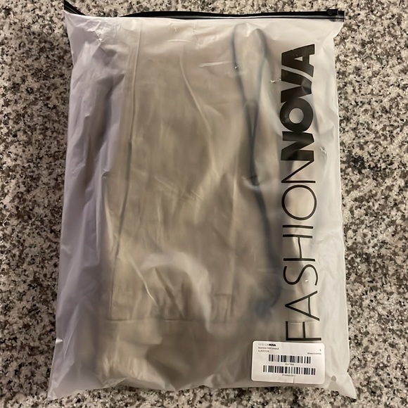 Jumpsuit - Picture 4 of 4